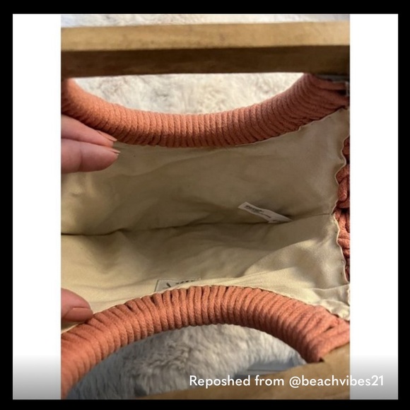 A New Day Orange Blush Macrame/Crocheted Handbag Purse with Wood Handles Boho - Picture 1 of 3